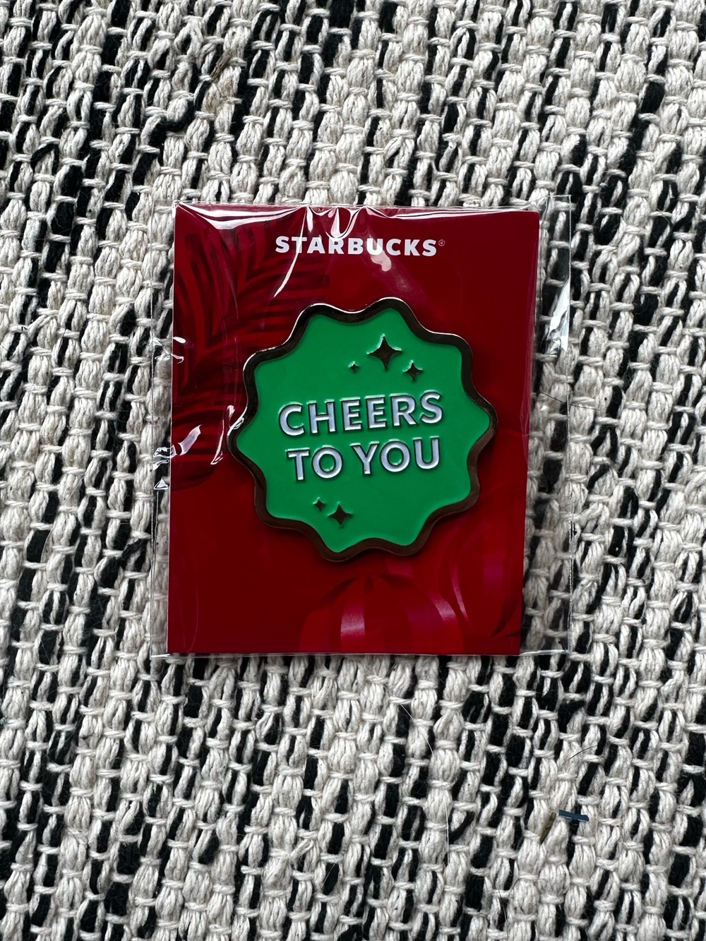 ✨Starbucks Holiday Exclusive✨ “Cheers to You” Green Enamel Pin – New in Package